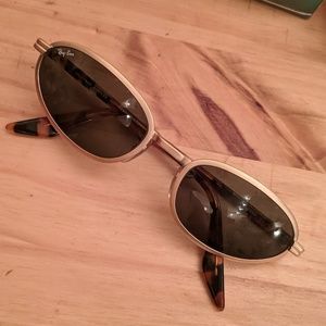 RARE Vintage Ray-Bans | Sidestreet Arista | 1990
